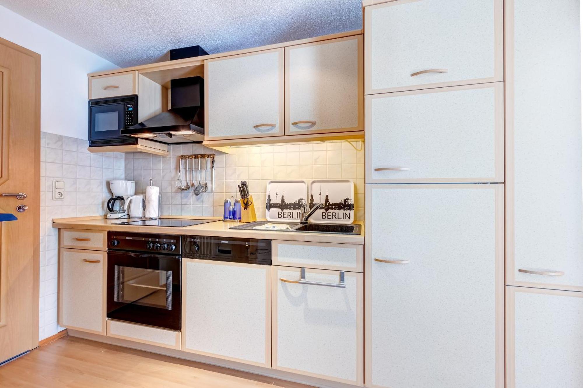 Haus Berlin Krabbengalerie Daire Loddin Dış mekan fotoğraf